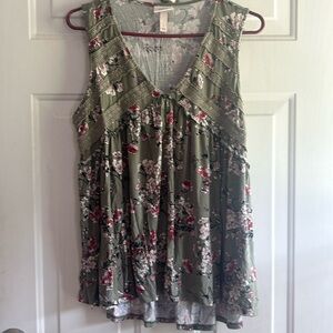 Knox Rose Green and floral Tank